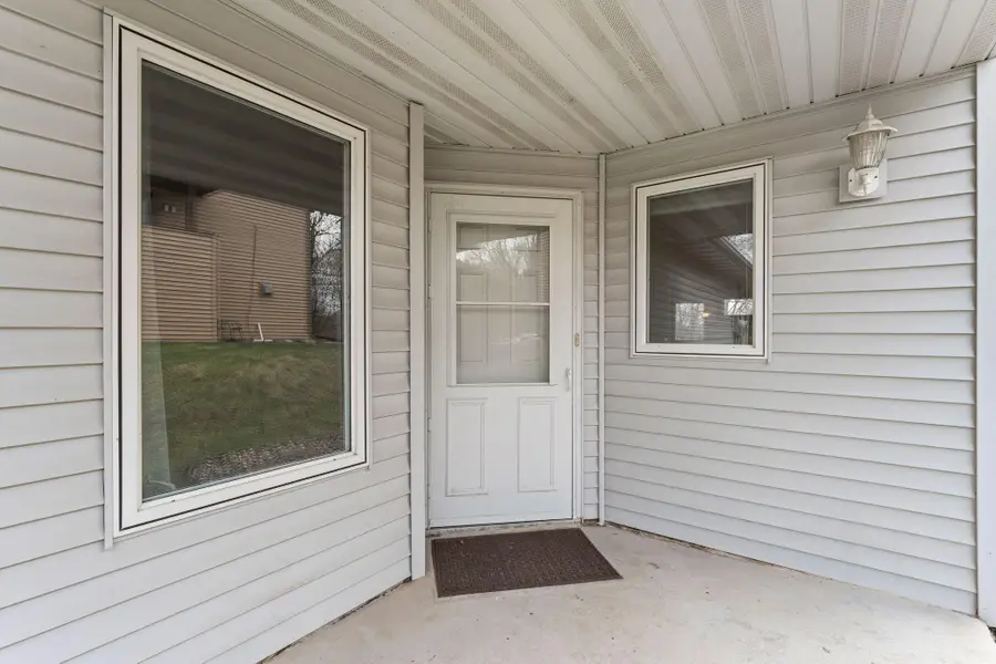 2136 49th Way E, Inver Grove Heights, MN 55077 - #2