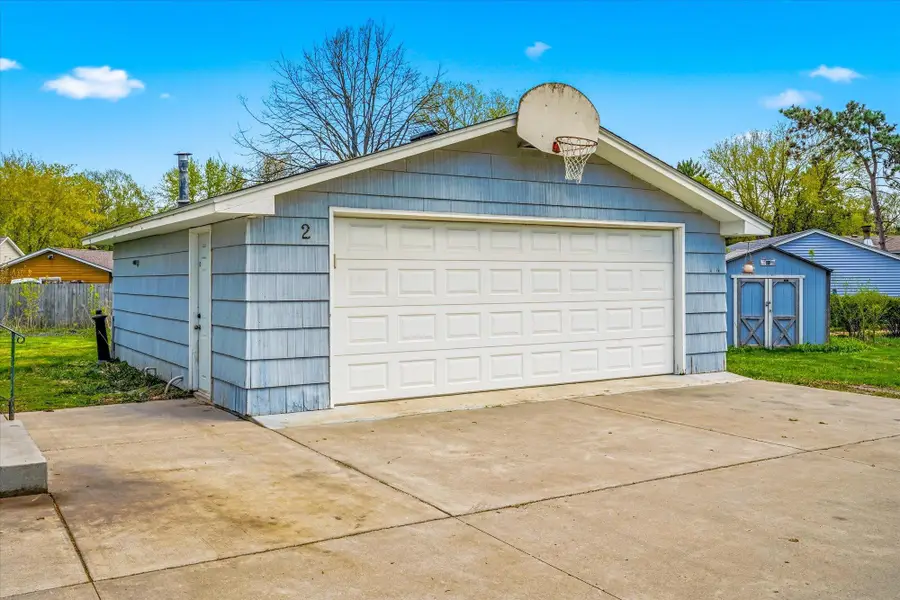 2 Park Drive W, Circle Pines, MN 55014 - #3