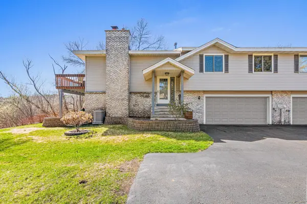 5712 Royal Oaks Drive, Saint Paul, MN 55126