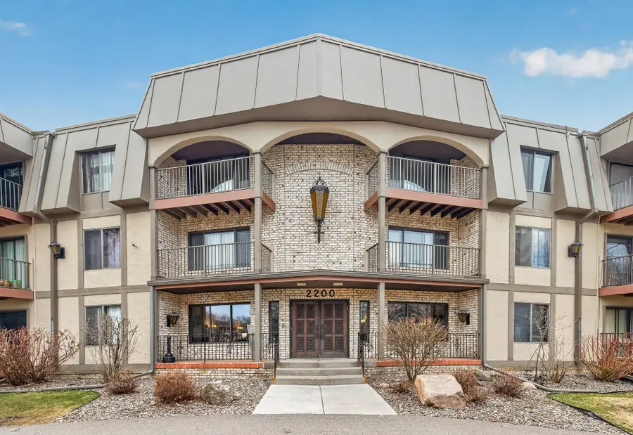 2200 Nevada Avenue S #114, Minneapolis, MN 55426 - #2