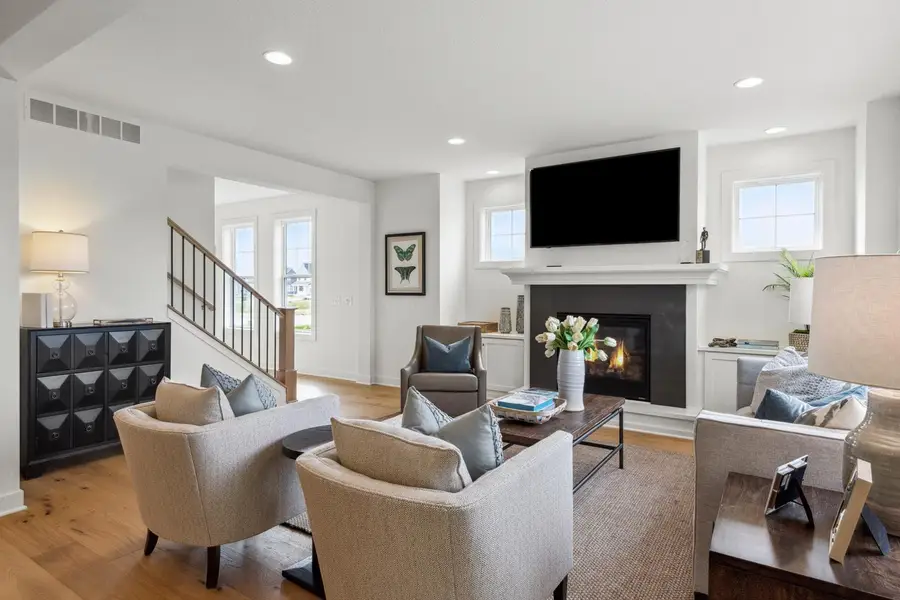 10409 Blackmoor Road, Woodbury, MN 55129 - #3