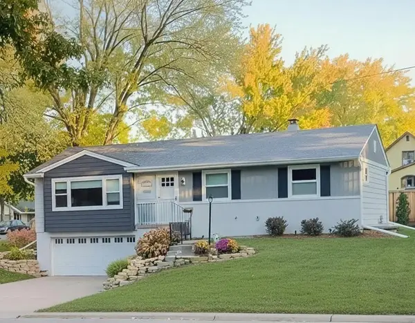 1220 Oak Street W, Stillwater, MN 55082