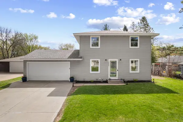 10667 Terrace Road Ne, Minneapolis, MN 55434