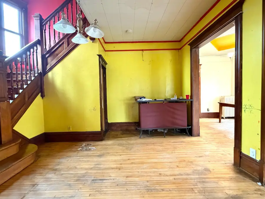 410 11th Street Sw, Willmar, MN 56201 - #2