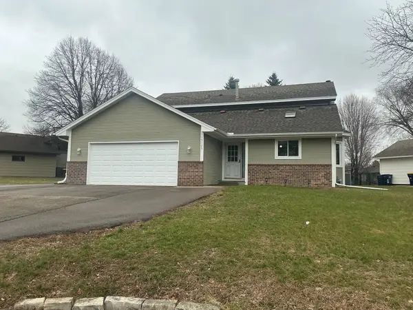 15125 Southwind Drive, Burnsville, MN 55306