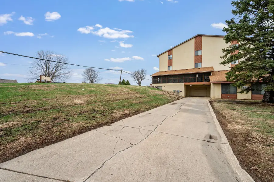 2679 Albion Avenue #103, Fairmont, MN 56031 - #2