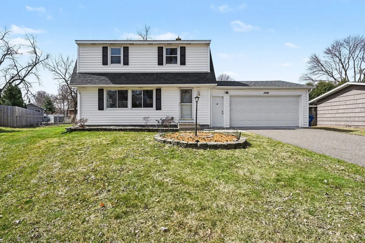 1960 Lakeaires Boulevard, Saint Paul, MN 55110 - #1