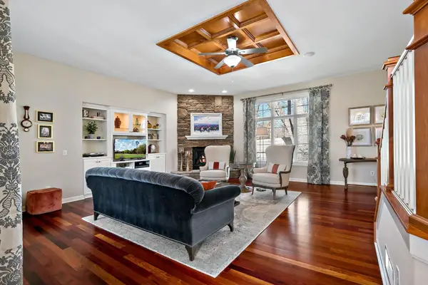 20 Northrup Avenue, Excelsior, MN 55331