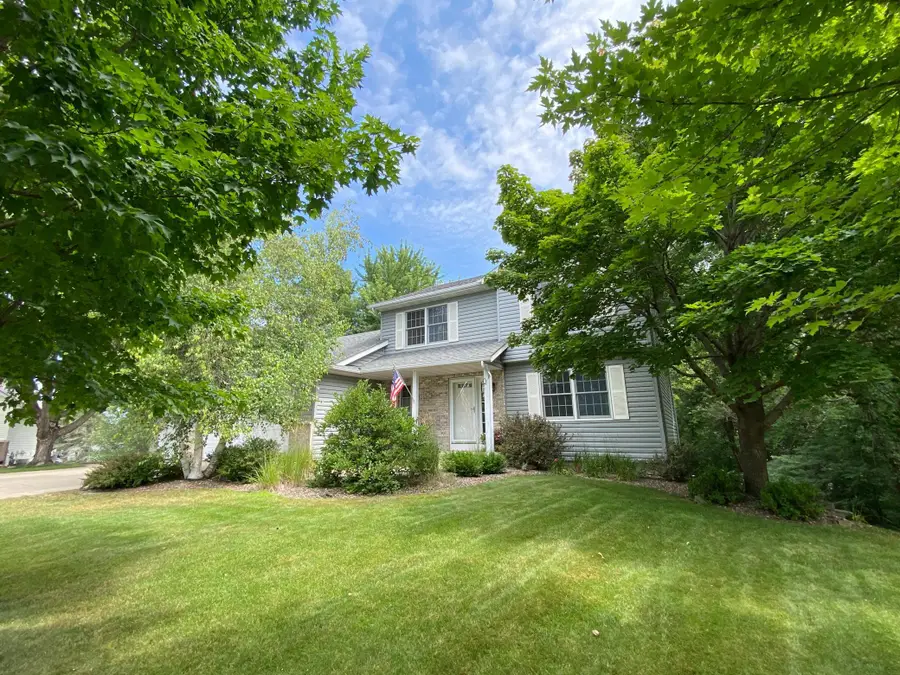 340 Perry Court, Zumbrota, MN 55992 - #2