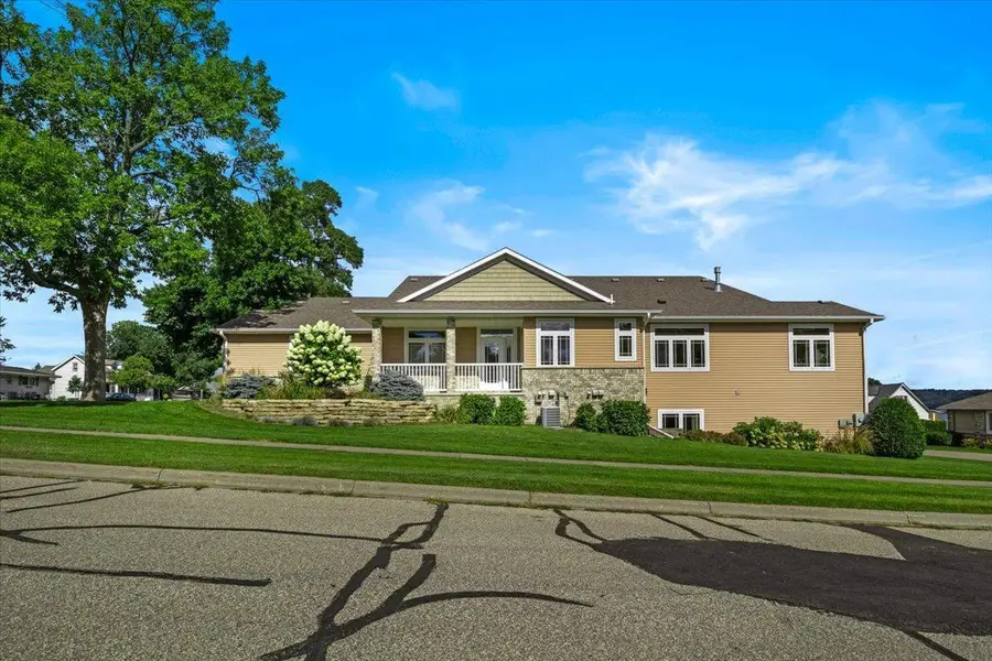 1329 S Oak Street, Lake City, MN 55041 - #3