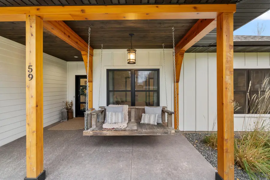 59 E Riverside Road, Esko, MN 55733 - #3