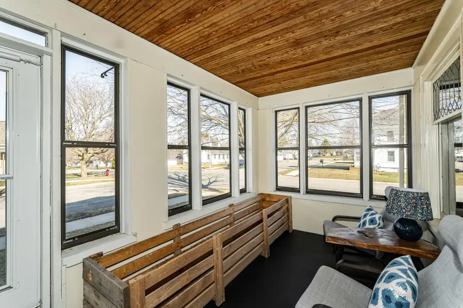 115 2nd Street Se, Plainview, MN 55964 - #3