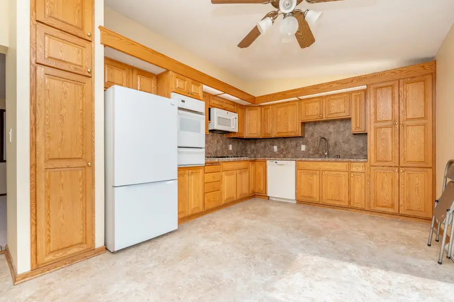 6401 Shingle Creek Drive, Minneapolis, MN 55445 - #2