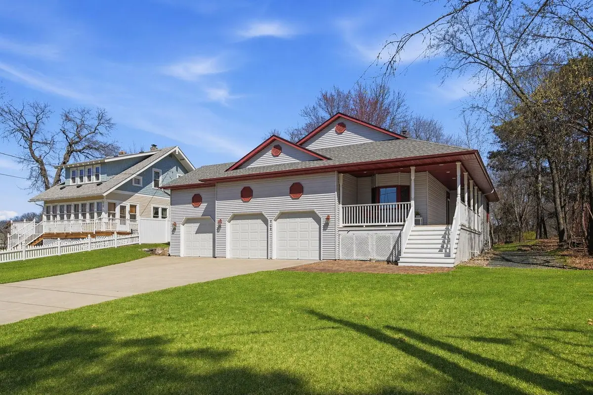 808 Hallam Avenue N, Mahtomedi, MN 55115 - #1
