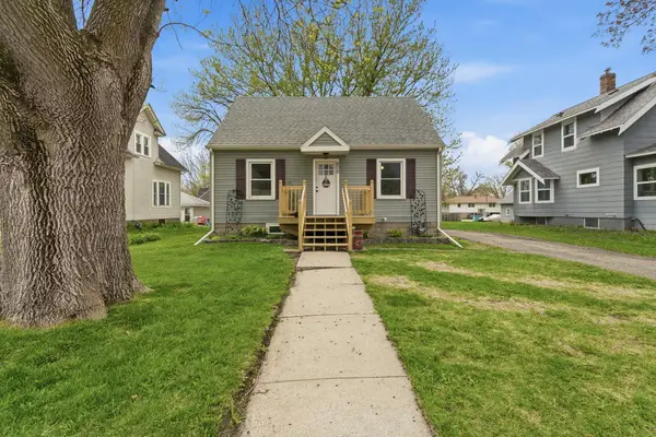 808 5th Street Se, Waseca, MN 56093