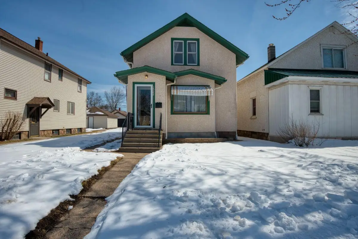 1522 13th Avenue E, Hibbing, MN 55746 - #1