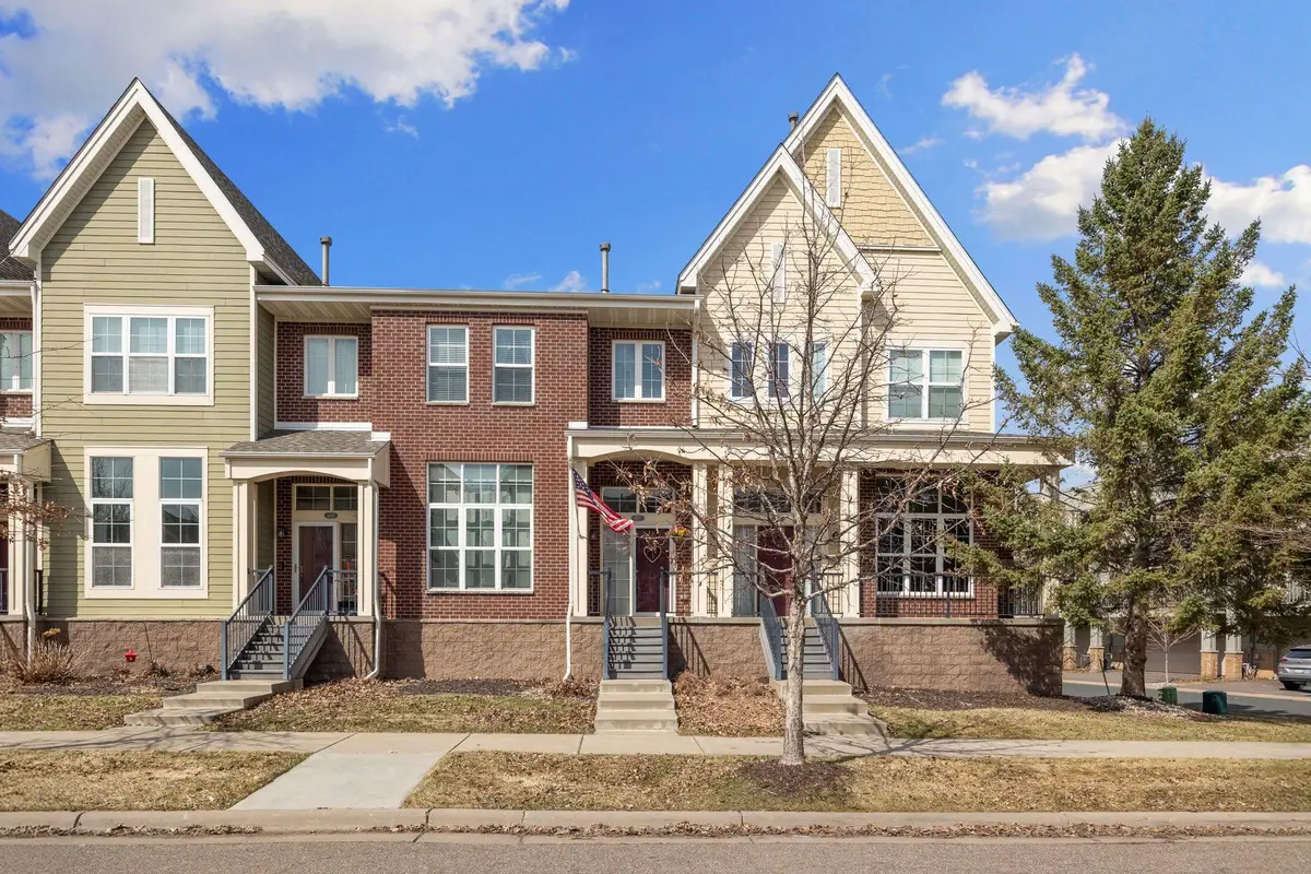 8147 Oakview Lane N, Maple Grove, MN 55369 - #1