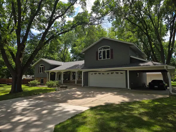 1459 Grace Avenue Sw, Willmar, MN 56201