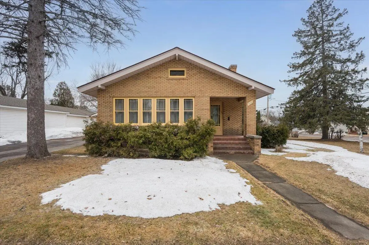 405 4th Street, Cloquet, MN 55720 - #1