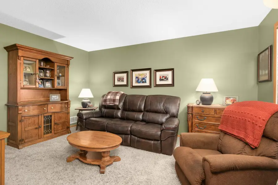 16093 71st Lane Ne, Elk River, MN 55330 - #2