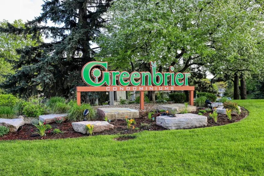 10401 Cedar Lake Road #405, Hopkins, MN 55305 - #2