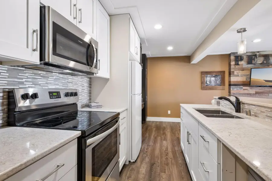 12968 Nicollet Avenue #301, Burnsville, MN 55337 - #3