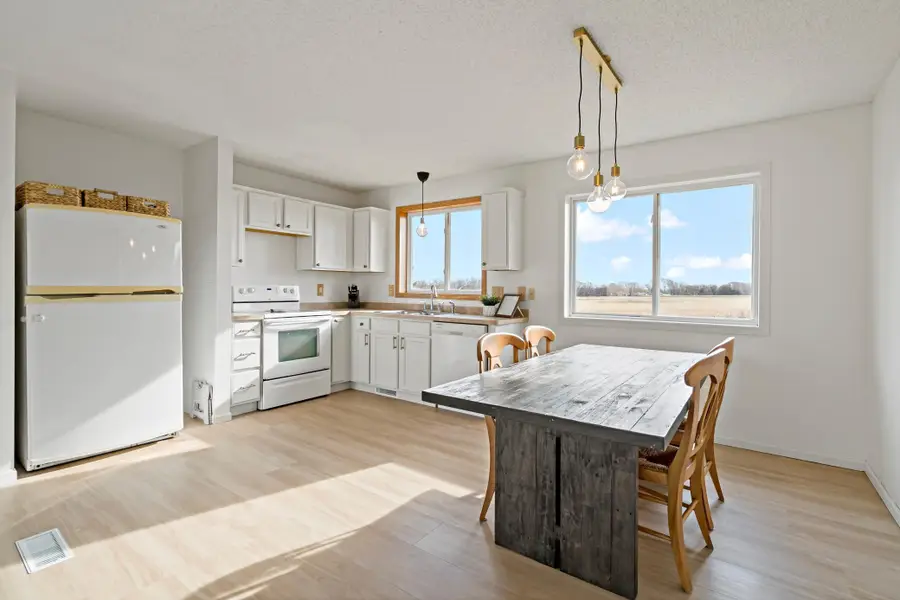 4372 Blakewood Drive, Shakopee, MN 55379 - #3