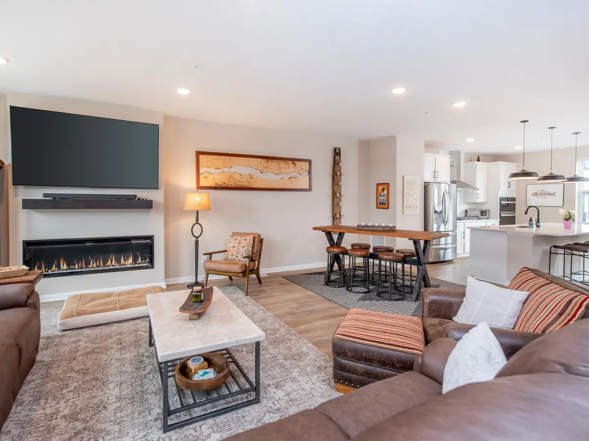 900 Mount Curve Boulevard #L, Saint Paul, MN 55116 - #1