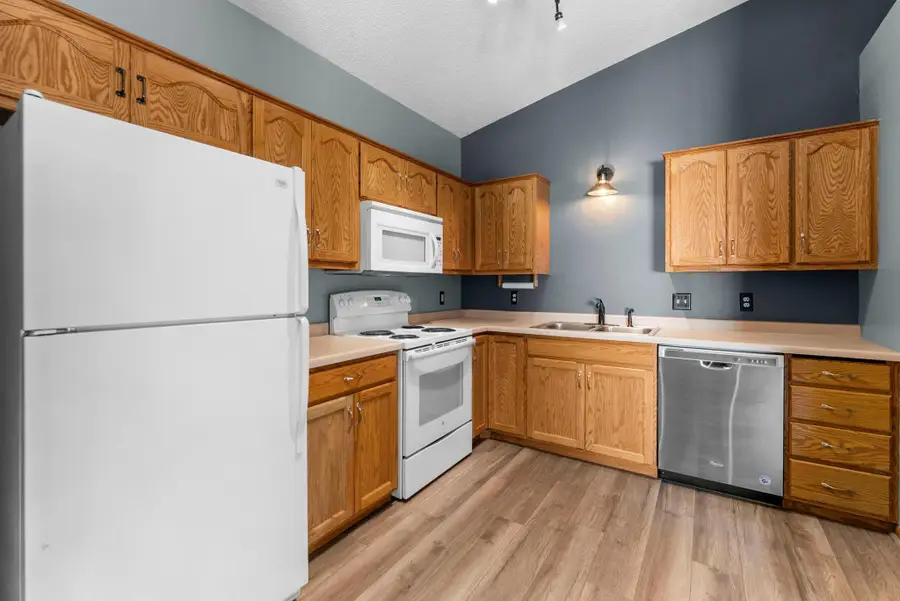 5362 140th Avenue Nw, Anoka, MN 55303 - #2