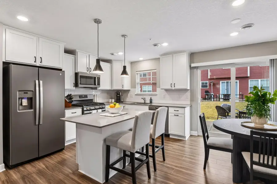 9494 Bridle Way, Victoria, MN 55386 - #3