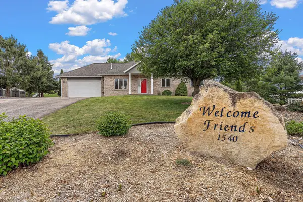 1540 Dutch Heritage Lane, Baldwin, WI 54002