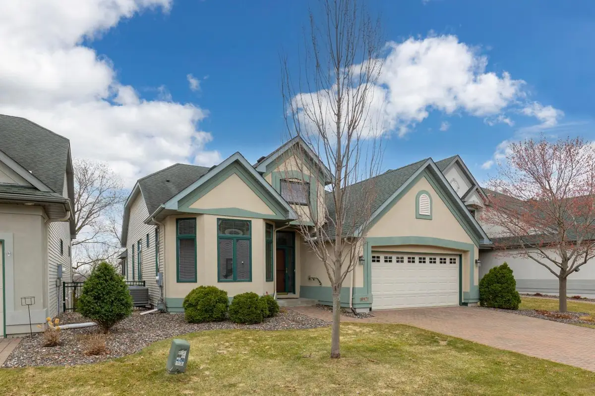 10471 Spyglass Drive, Eden Prairie, MN 55347 - #1