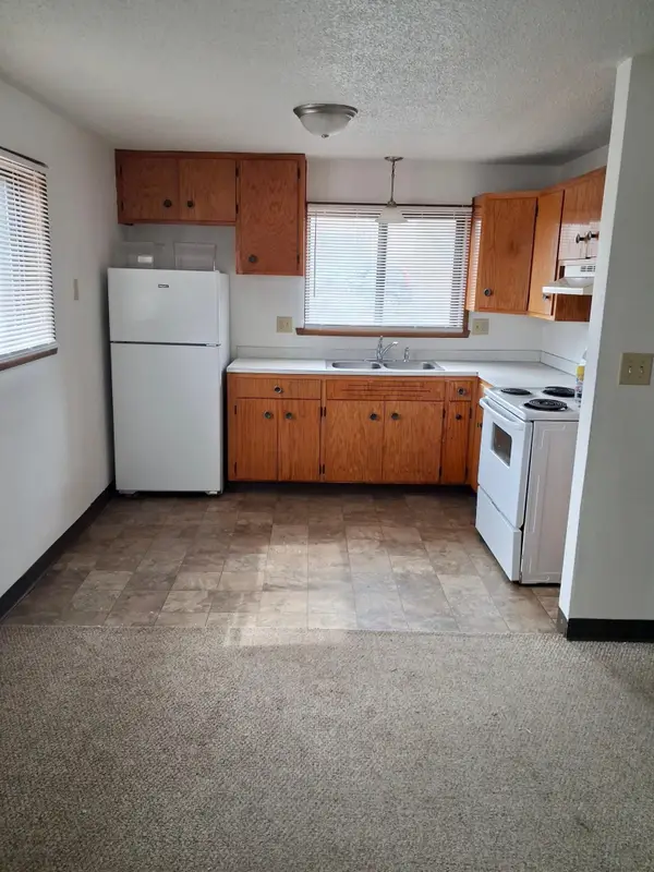 1105 11th Street N, Fargo, ND 58102