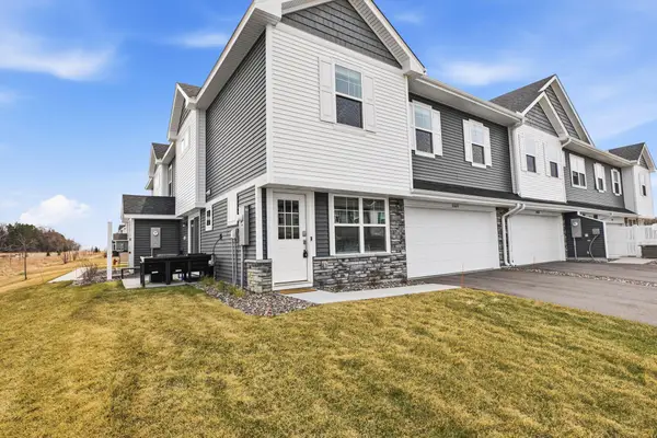 10618 Weston Way N, Osseo, MN 55369