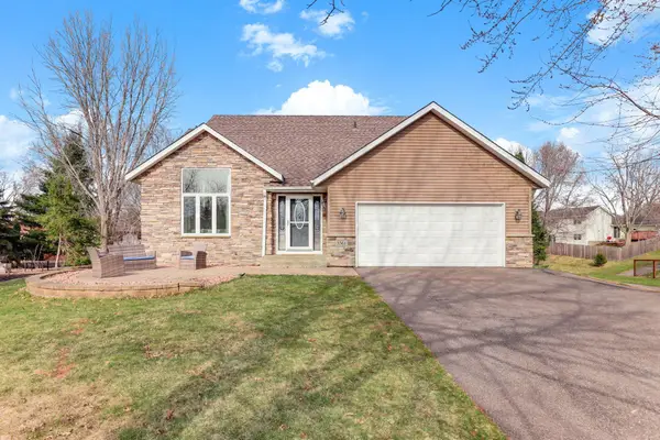 3361 Vista Court, Hastings, MN 55033