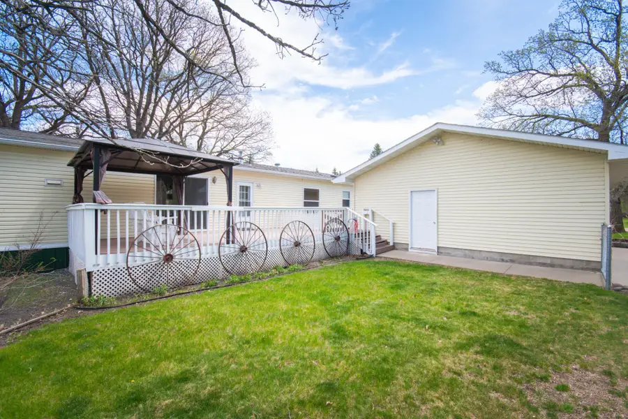 220 Birch Avenue, Alexandria, MN 56308 - #2