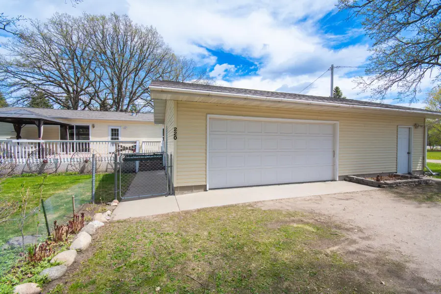 220 Birch Avenue, Alexandria, MN 56308 - #3