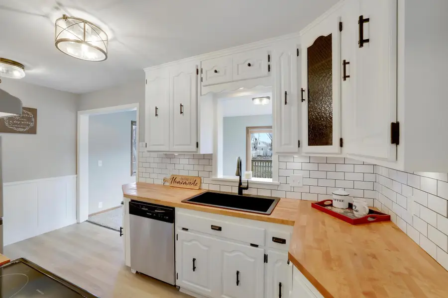 5848 Pennsylvania Avenue N, Minneapolis, MN 55428 - #2