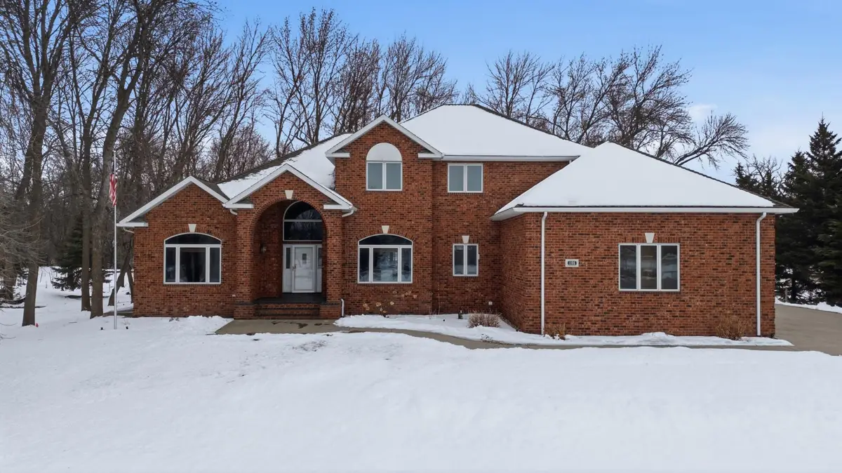 106 50th Avenue E, West Fargo, ND 58078 - #1