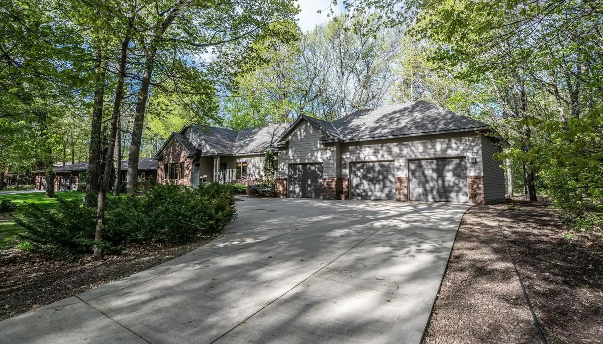 10750 Farrel Court, Northfield, MN 55057 - #1