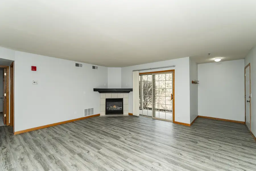 1872 Deerhaven Lane Ne #8, Rochester, MN 55906 - #3