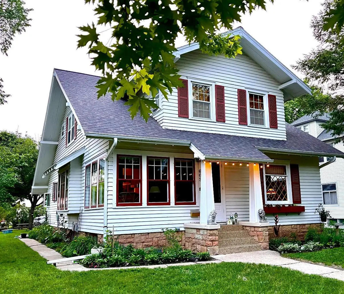 605 Park Street, Jackson, MN 56143 - #1