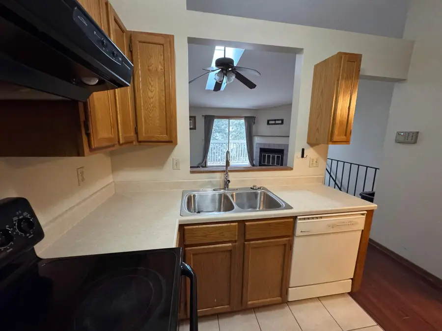 17562 Pond Circle, Eden Prairie, MN 55346 - #3