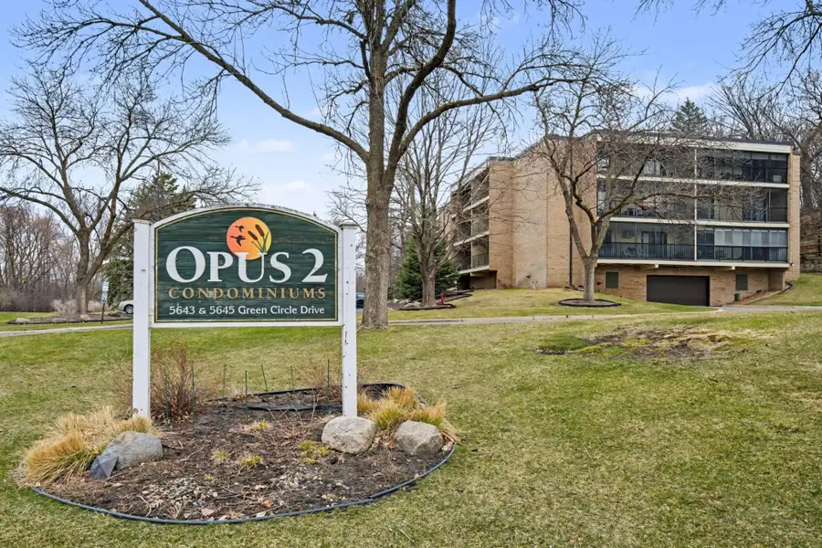 5645 Green Circle Drive #111, Hopkins, MN 55343 - #2