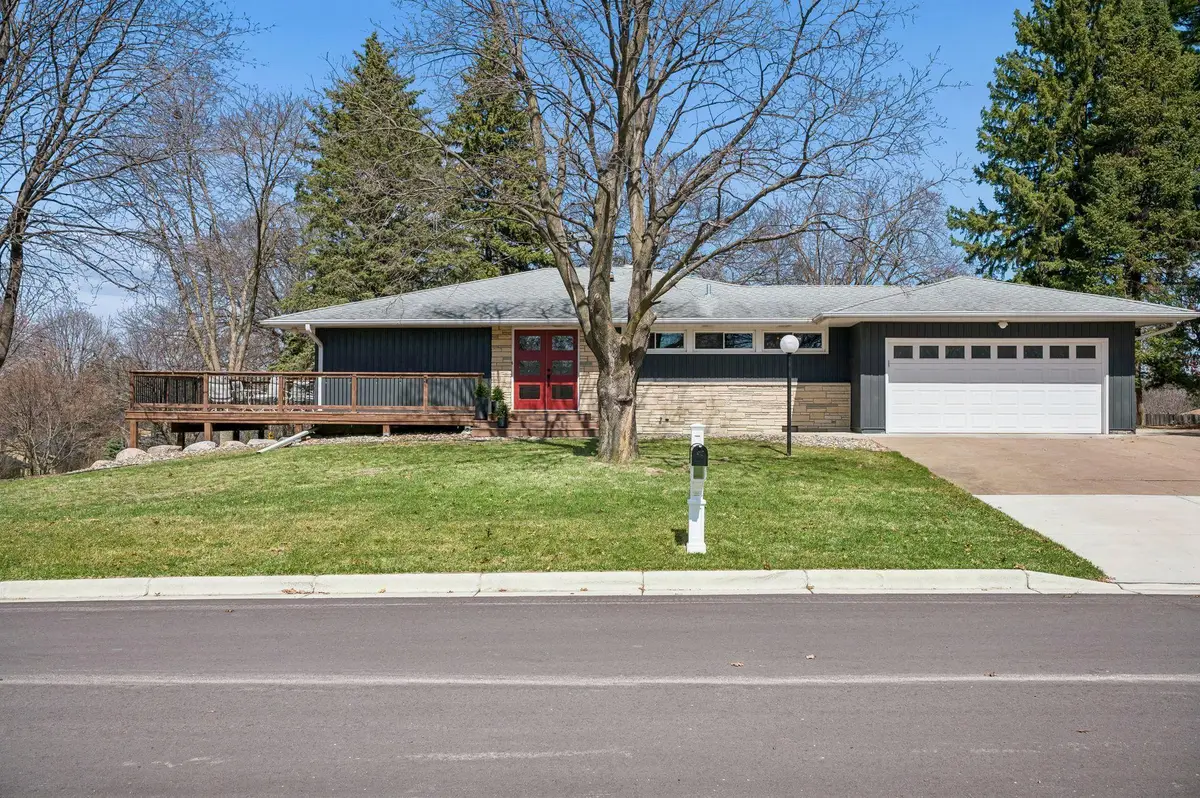 1964 Sky High Drive, Saint Paul, MN 55112 - #1