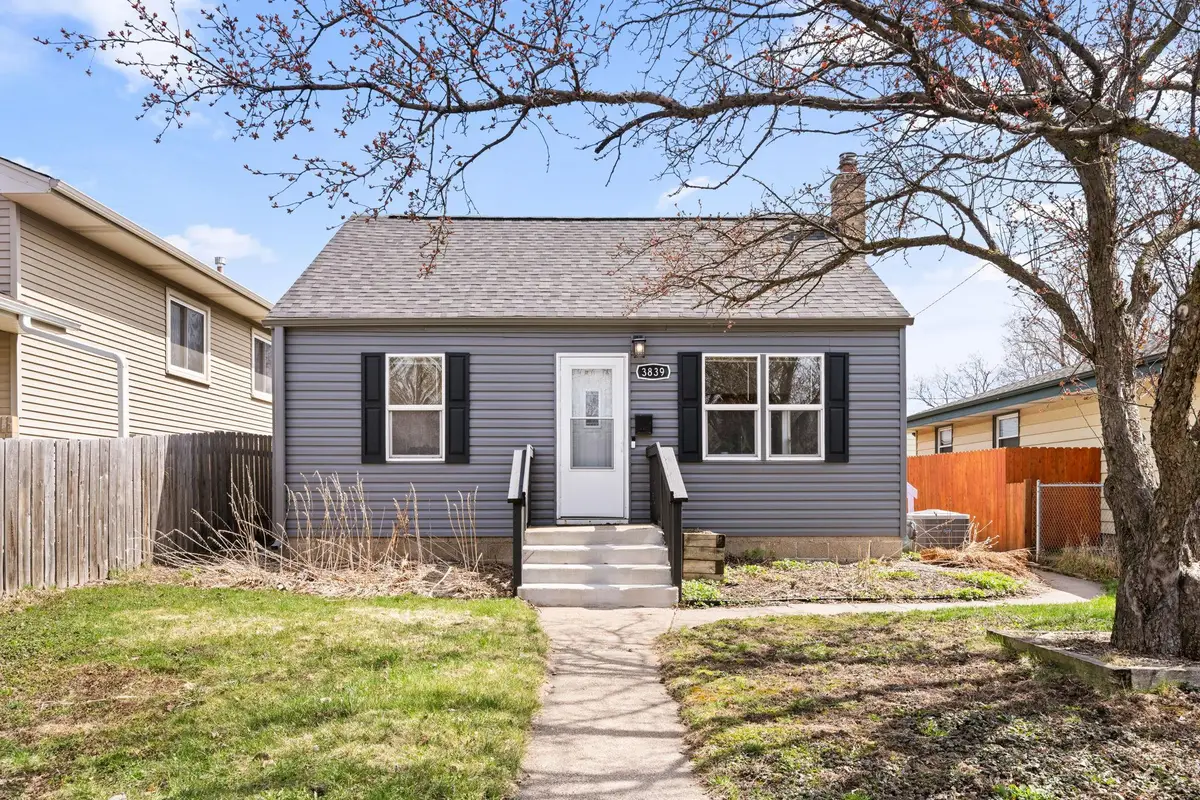 3839 2nd Street Ne, Minneapolis, MN 55421 - #1