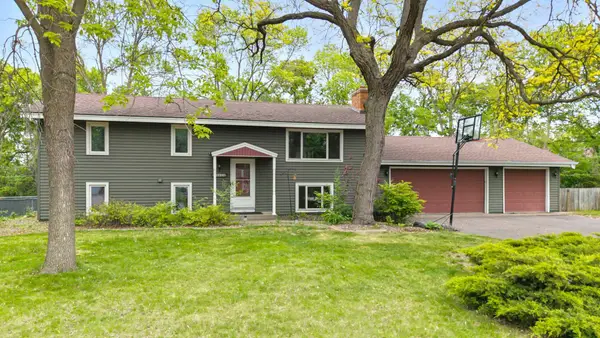 10233 Washburn Circle S, Minneapolis, MN 55431