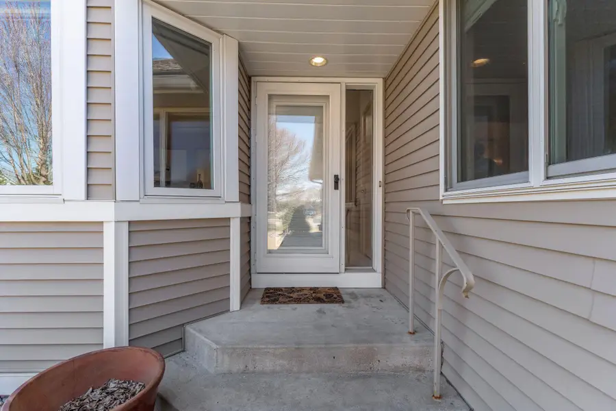 19965 Waterford Court, Excelsior, MN 55331 - #2