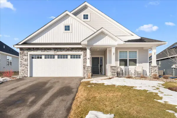 6210 Inspire Avenue S, Cottage Grove, MN 55016