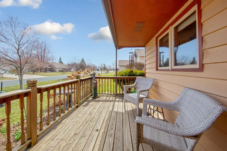 14837 Crestview Avenue W, Rosemount, MN 55068 - #2